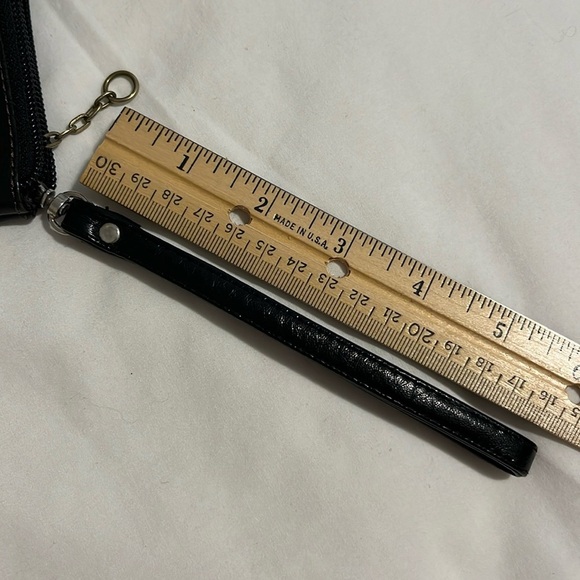 Fossil ID Zip Pouch Wristlet, Black Leather - Picture 9 of 9